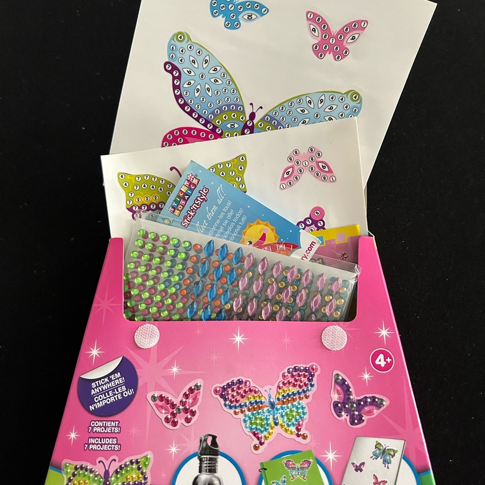 SparkleUps Butterflies, Brand New, Ages 4+ - Picture 3 of 5